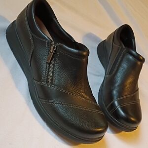 Clark's Artisan Extra Wide Width Leather Clog